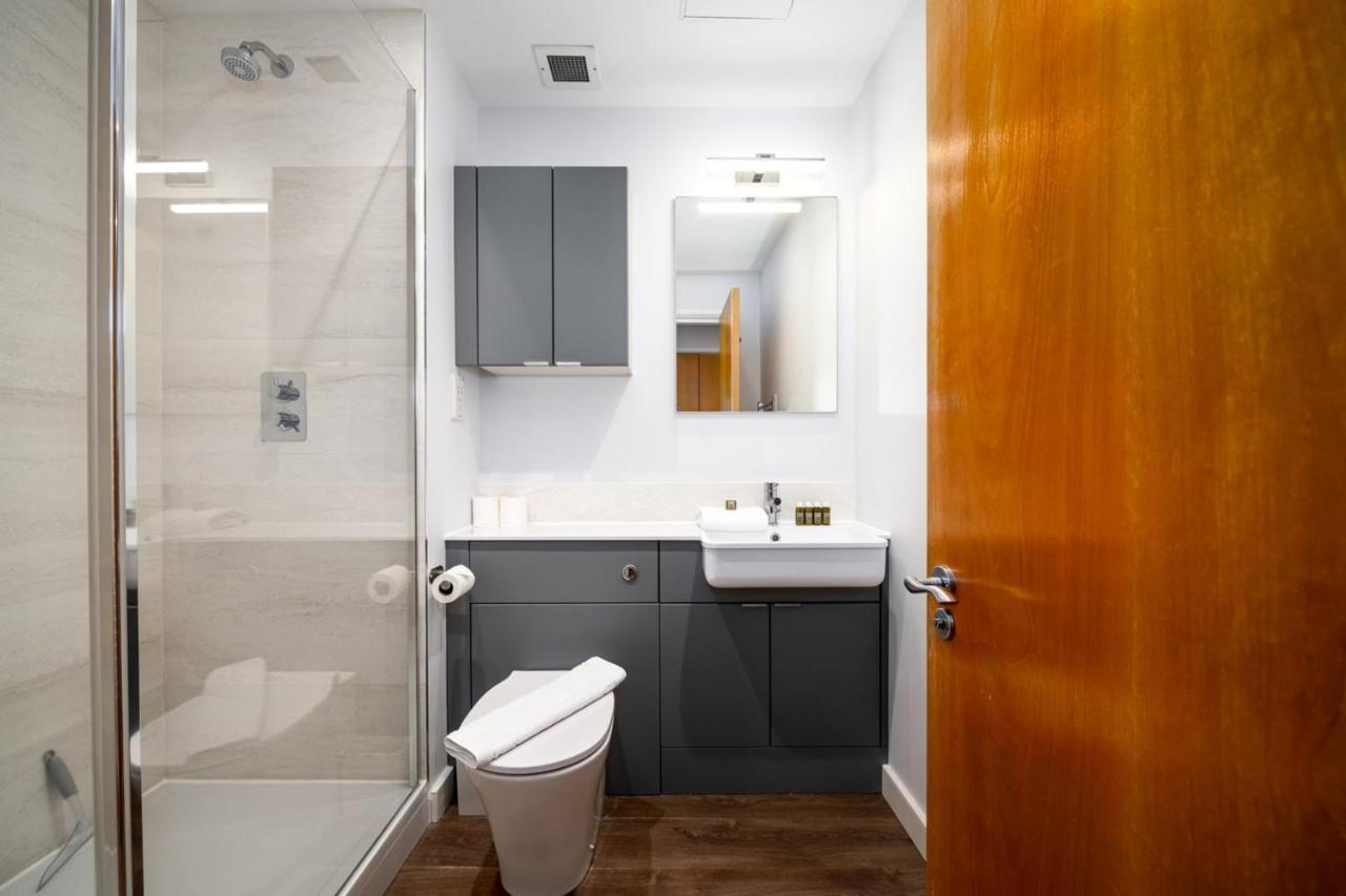 Modern & Spacious 2 Bedroom In Central Londres Extérieur photo